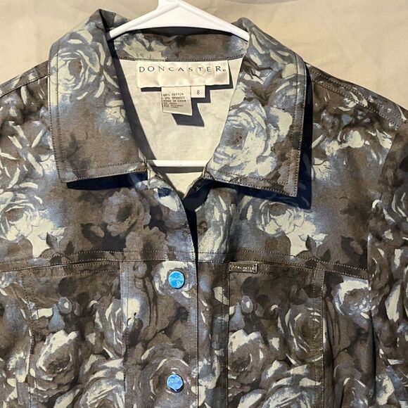 Doncaster Ladies Floral Design Snap Up Jacket Size 8 - Picture 2 of 5